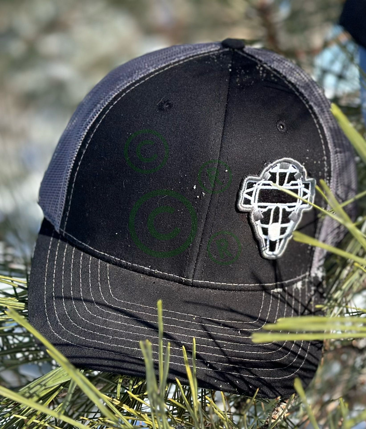 🔥The Catching Guy Signature Mask Hat 🔥